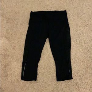 Lululemon Black Crop Leggings